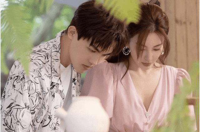 相对于男性,为何女性更容易患抑郁症?-专业知识问答网页,快速解答您的疑问